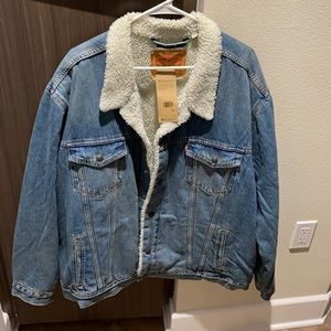 Levi Sherpa lined Denim Jacket